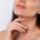 Épilation laser : pourquoi mes poils repoussent plus nombreux ou plus épais ? (La repousse paradoxale)